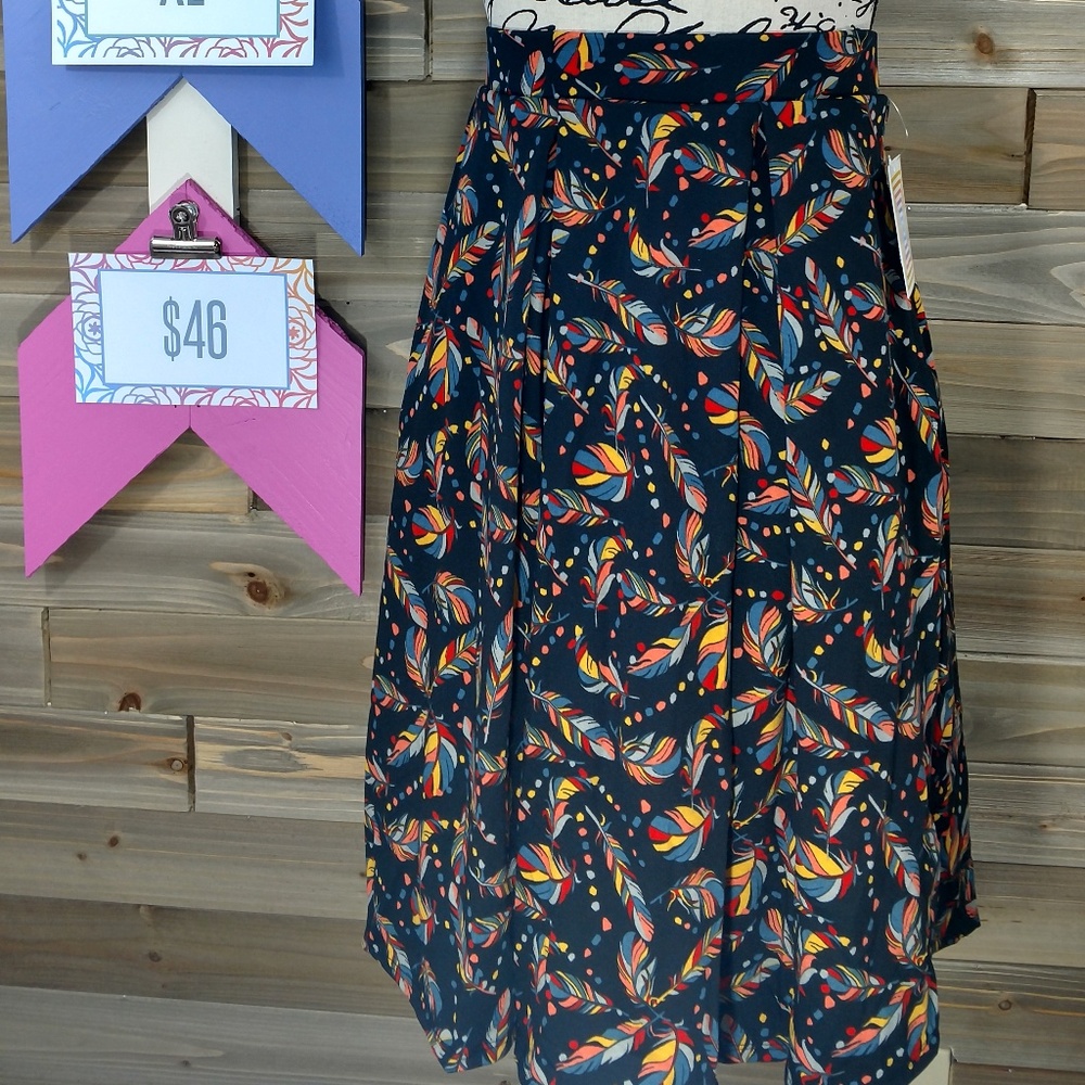 LuLaRoe NWT XL Madison skirt